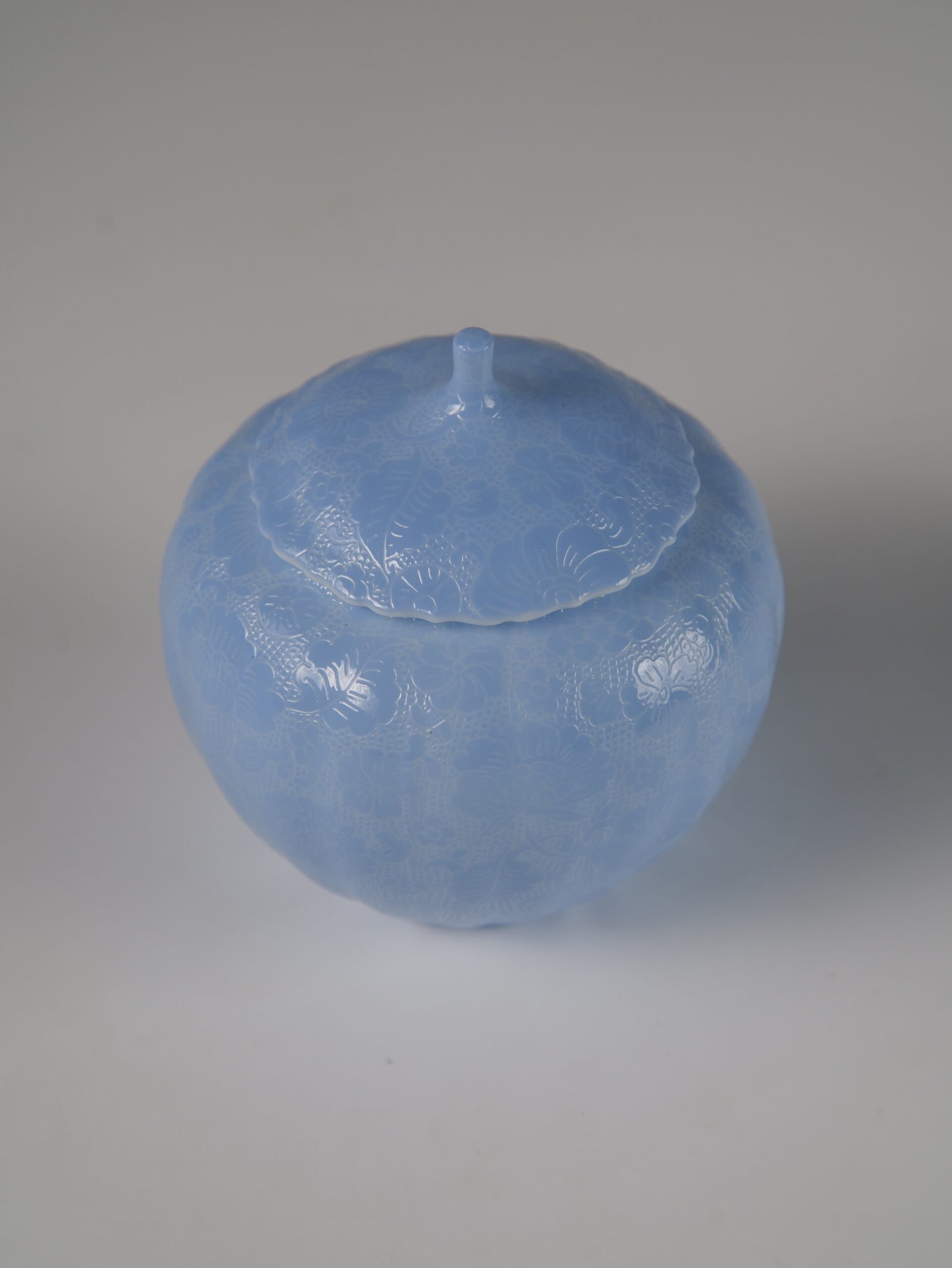 East Breaking Dawn Melon Jar – Top Angle Top view of east breaking dawn blue porcelain melon-shaped jar with lid